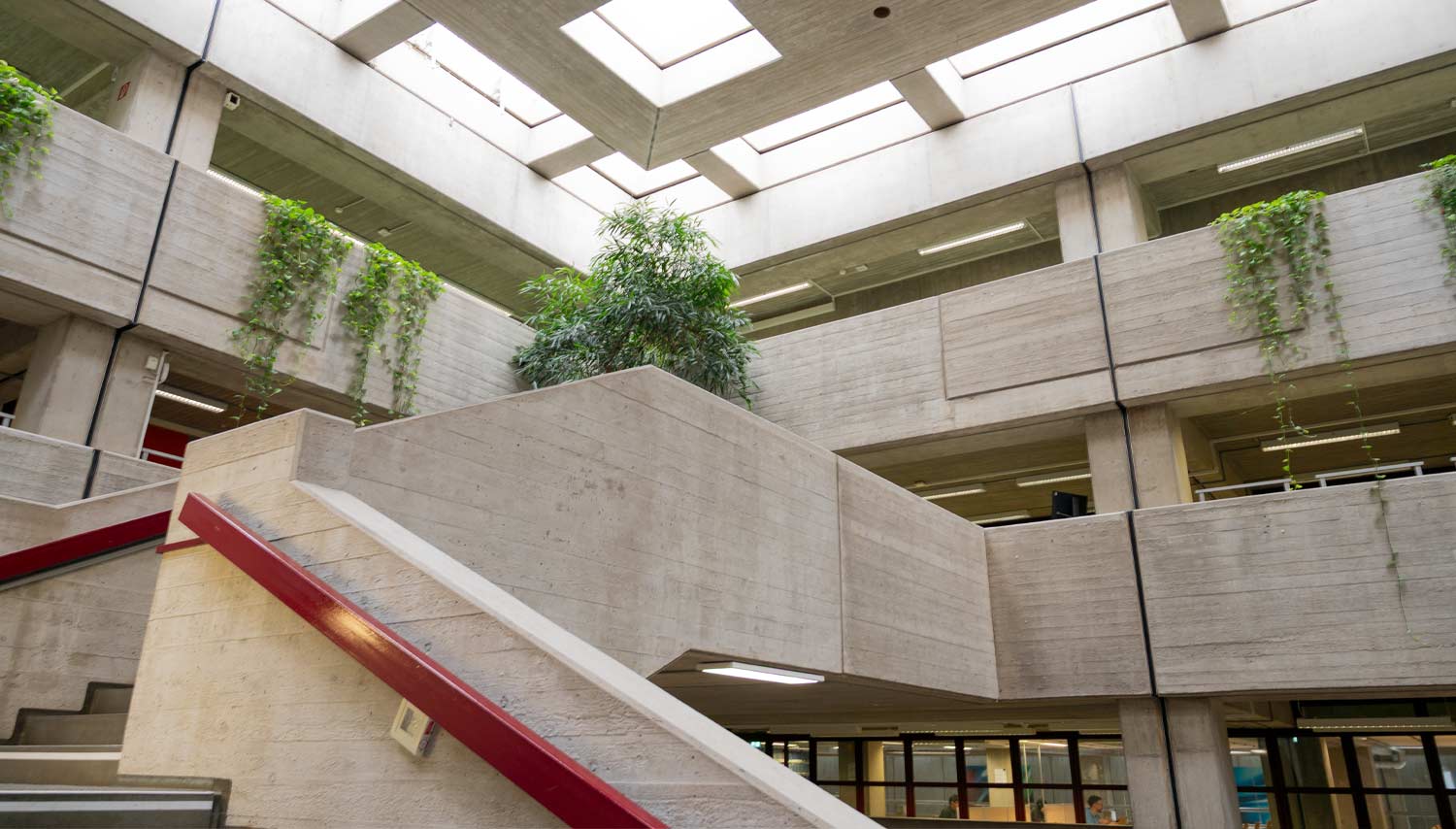 Stairwell of the University Library: View from the center of the building